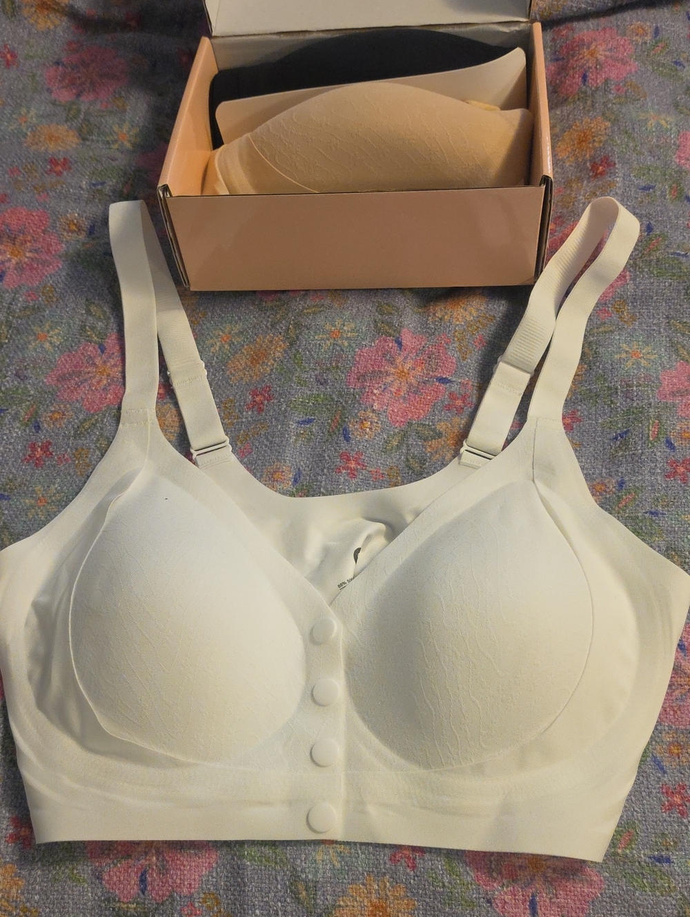 Amazon 3 Front-Button Seamless Comfort Bra